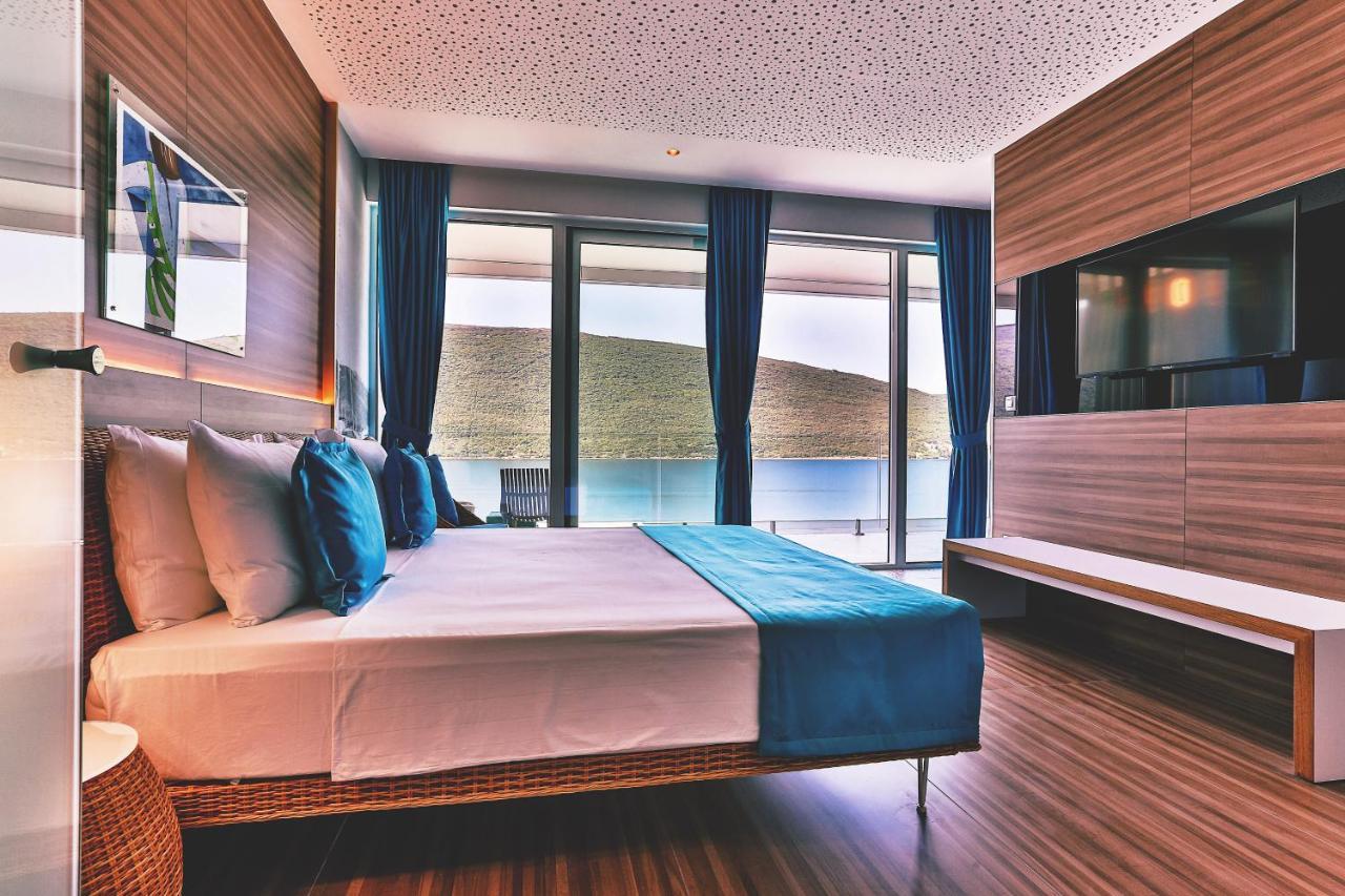 Carine Hotel Kumbor Herceg Novi Luaran gambar